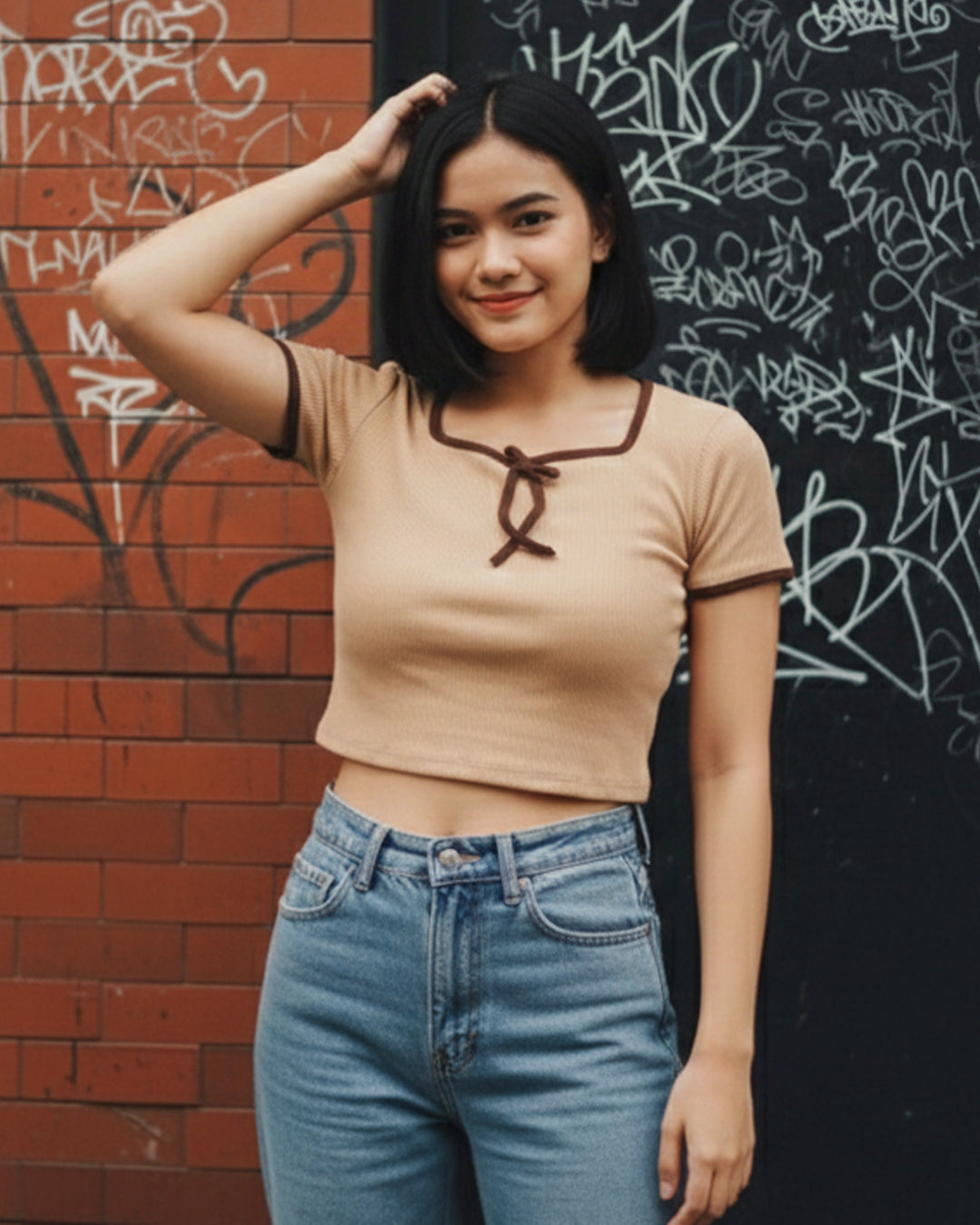 Contrast Trim Ribbed Knot Crop Top
